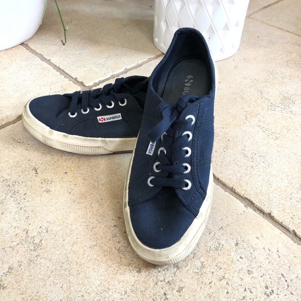 Navy Superga Tennis Shoes